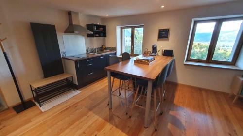 Appartement 4 personnes sur les hauteurs d'Eygliers