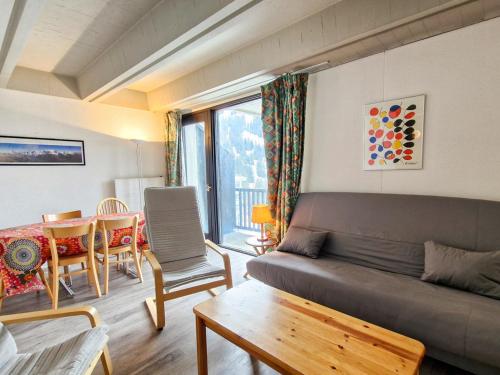 Appartement spacieux balcon sud - 6 pers. - FR-1-425-219