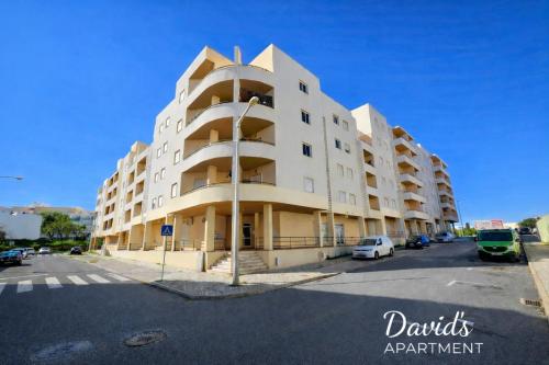 David's Apartment - Sunny Beachside Escape