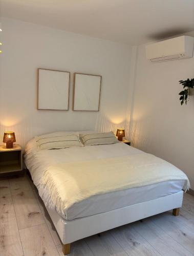 Sunny Flat with Pools & Terrace in Oasis of Nerja