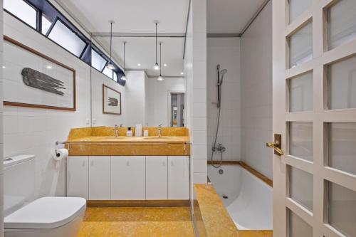 Penthouse Lido by Homie