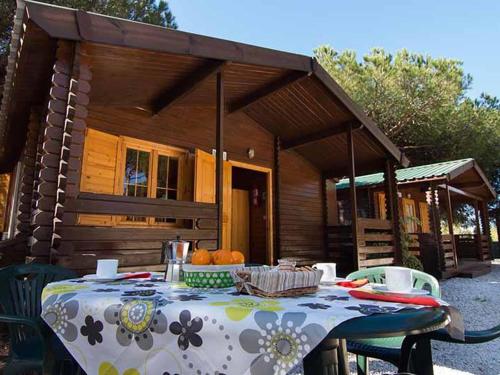 Bungalow au cœur de Marbella - Compact et Pratique - API-1-52-1836