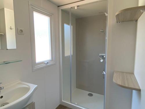 Mobil home à Marbella pour 8 pers. - API-1-52-1922