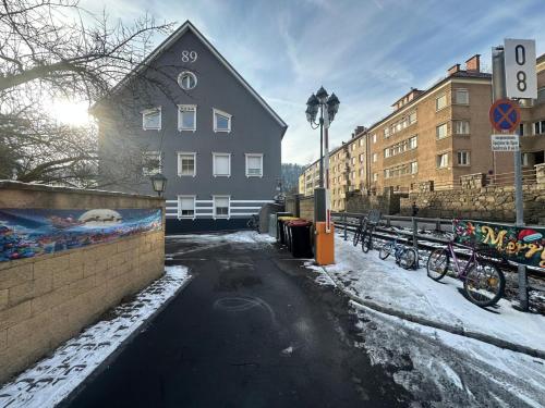 Ideal for 7 with Kitchen near Danube