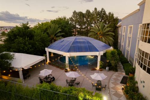 Hotel Victoria Express — Swimming pool