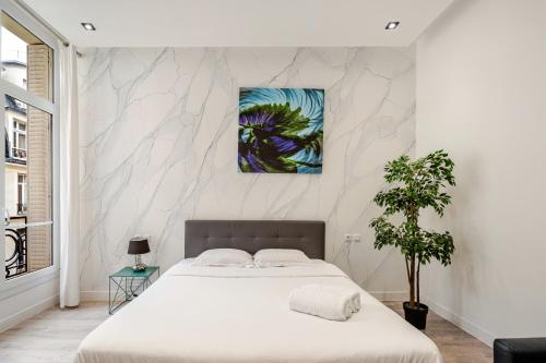 Chic Studio for 4 on Champs Elysees Avenue