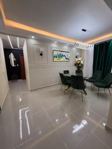 Exclusive Retreat Stylish & Private