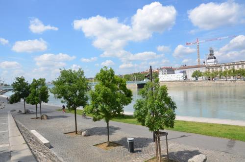 Best Western Plus Hotel du Pont Wilson photo 38