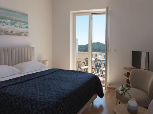 Apartments Bonavista - Superior Two Bedroom Apartment with Balcony and Sea View A1