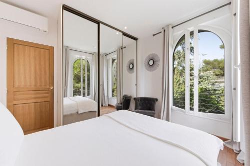 Cozy 1 bedroom flat,free parking, close to center