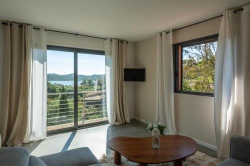 Villa Spinella - Tarra Zuria