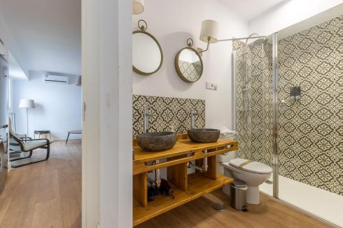 FUN BUILDING APARTMENTS by HOMEABOUT