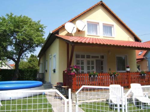 Holiday Homes in Balatonmariafuerdoe 19475