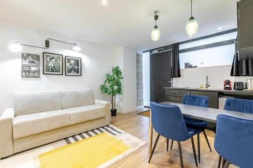 Magnifique petit appartement Parisien