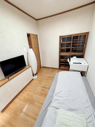Entire-family 3 bedroom house close to Tenoji