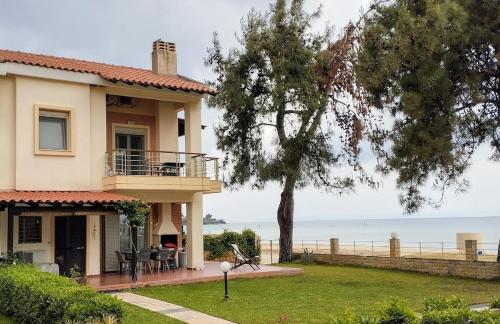 Greece by the sea - First maisonette