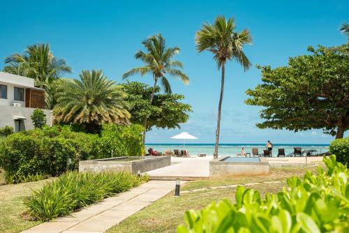 Beachfront Apartment with Private Pool
