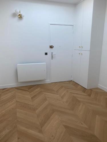 Cozy studio near the Opéra with natural light