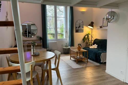 Bright studio apartment on the Île de Nantes