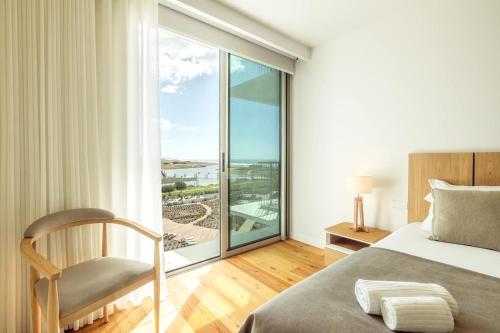 Bayline Apartment Beachfront, Lagoon View & Spa