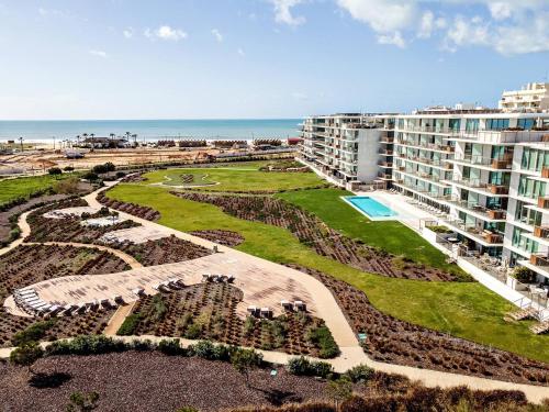 Bayline Apartment Beachfront, Lagoon View & Spa