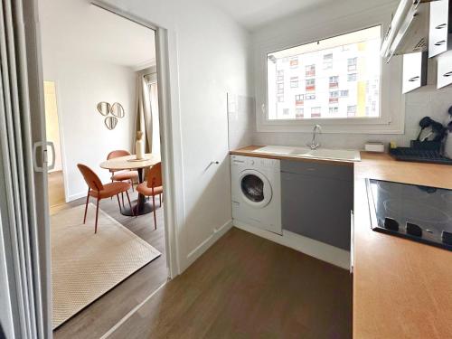 Charming Parisian Apartment in the Heart of the 20th Arrondissement