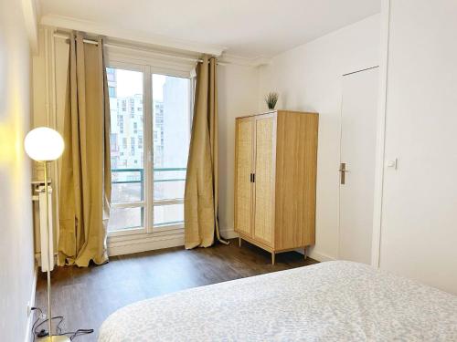 Charming Parisian Apartment in the Heart of the 20th Arrondissement