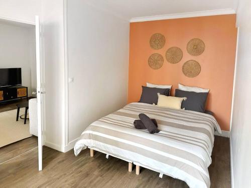 Charming Parisian Apartment in the Heart of the 20th Arrondissement