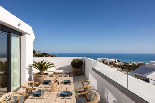 Panorama Luxury Penthouse in Higueron