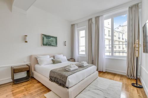 Pick A Flat's Apartment in Louvre - Rue Coquillère