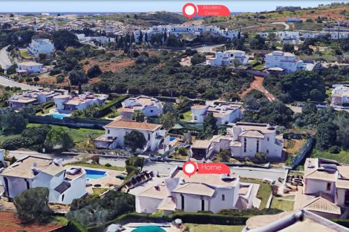 #297 5BR Villa Large Groups & Pool