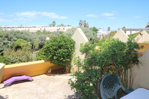 Studio 63, Héliopolis E, Village naturiste