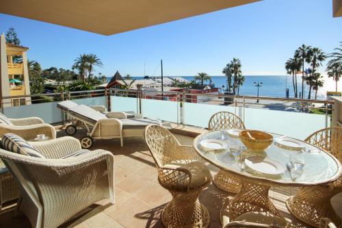 First floor Beach side property, San Pedro