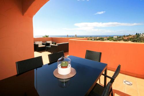 Stylish Duplex Penthouse Los Lagos de Santa Maria