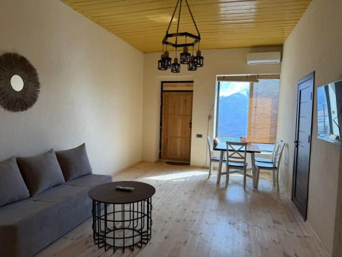 Posedenie v ubytovaní Dilli Casa