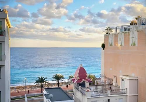 2Bed 2Bath Sea View Promenade Bright & Spacious! BRAVOSTAYSRIVIERA