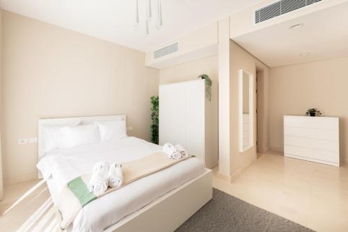 Stark & Sunny 1BDR Mangroovy Free Beach & Pool Access