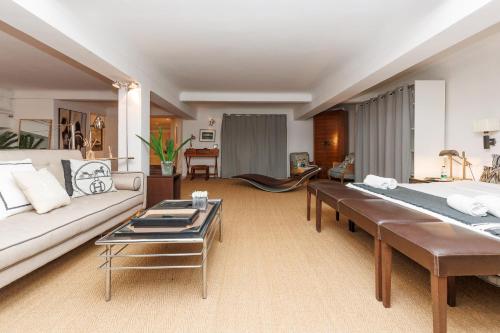 Loft Gallia YourHostHelper