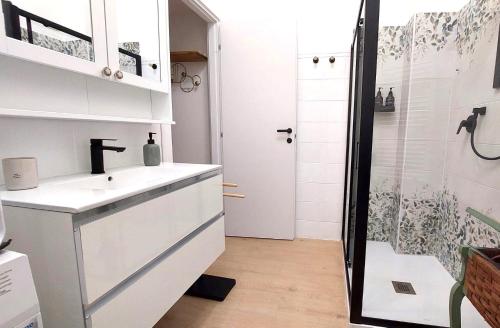 Milano Centro - Free Parking - WI-FI Veloce - FieraMilanoCity-MiCo - CityLife - Casa Leonardo