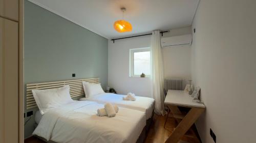 The Stylish Central 2BR Residence for 5