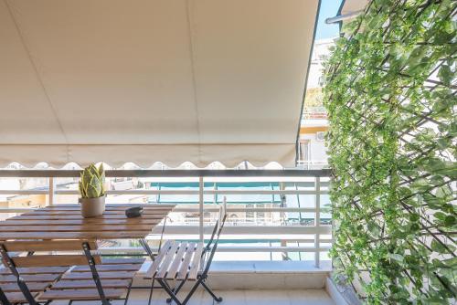 Athena House Elegant Stay For Families By Greece Apartments