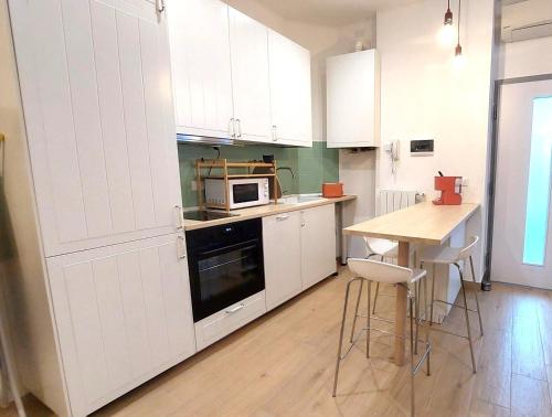 Milano Centro - Free Parking - WI-FI Veloce - FieraMilanoCity-MiCo - CityLife - Casa Leonardo