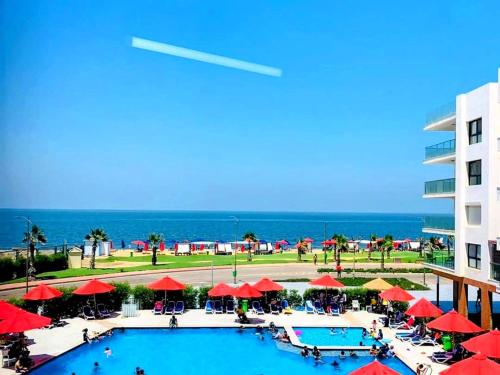 Beachfront Chalet in Porto Said, Egypt - Perfect Getaway