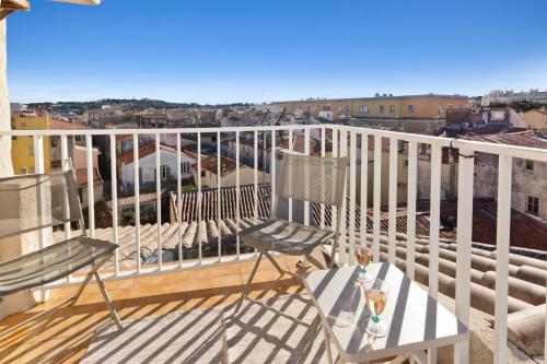 The Picasso - City centre - Duplex - Rooftop - AC - Stairs photo 34