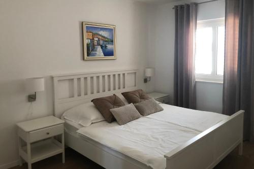 Apartments by the sea Okrug Gornji, Ciovo - 25222