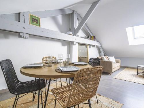 Appartement Chic à Reims, Confort & Élégance