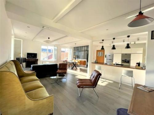 Grand Appartement 2 Chambres au Cœur de Reims