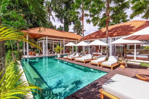 Villa Noemie by BaliSuperHost
