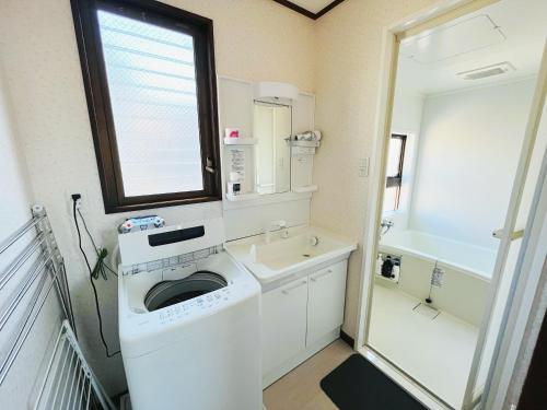 LUMI HOUSE 501,8 minutes to Namba 4 minutes walk to the station self check in
