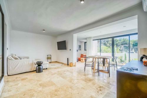 Casa Roble